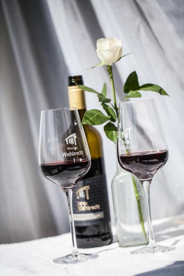 Wein & Bett Weihbrecht Hotell Bretzfeld Exteriör bild