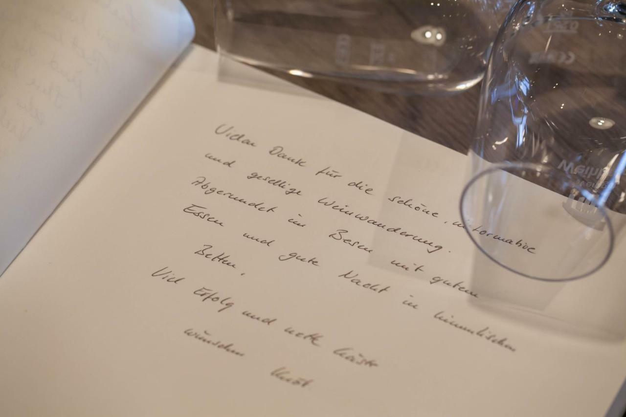 Wein & Bett Weihbrecht Hotell Bretzfeld Exteriör bild